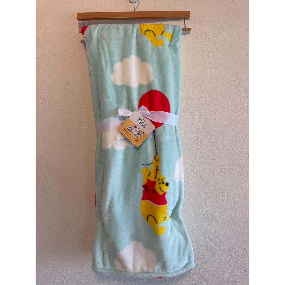 Disney Winnie the Pooh Red Balloon Cloud Plush Throw Blanket 60x70 Blue NEW